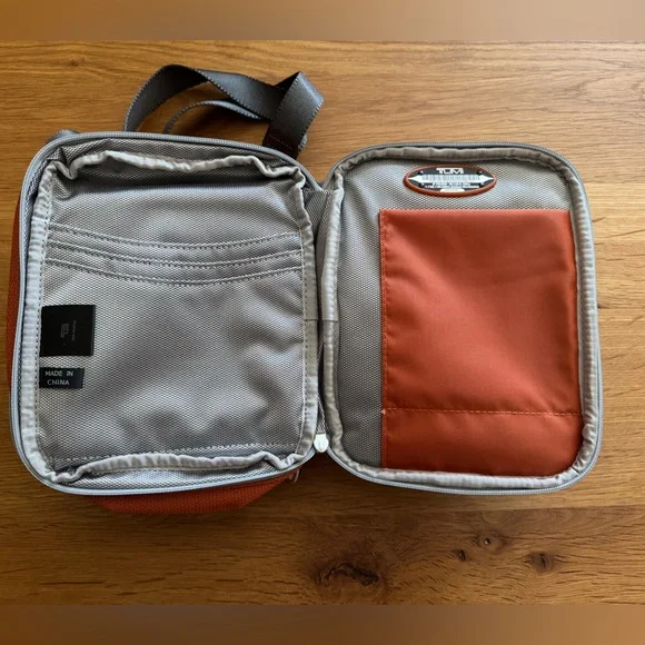 TUMI Race Crossbody Travel Bag Gray & Orange Nylon Compact Shoulder Bag - Picture 8 of 9